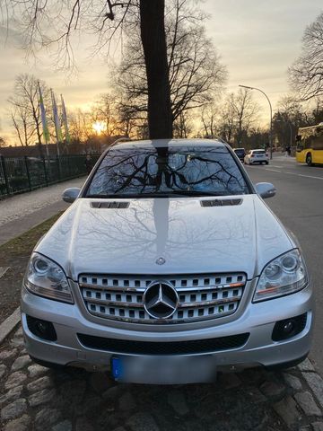 Mercedes-Benz Mercedes ML 350  4MATIC  Prins Gasanlage