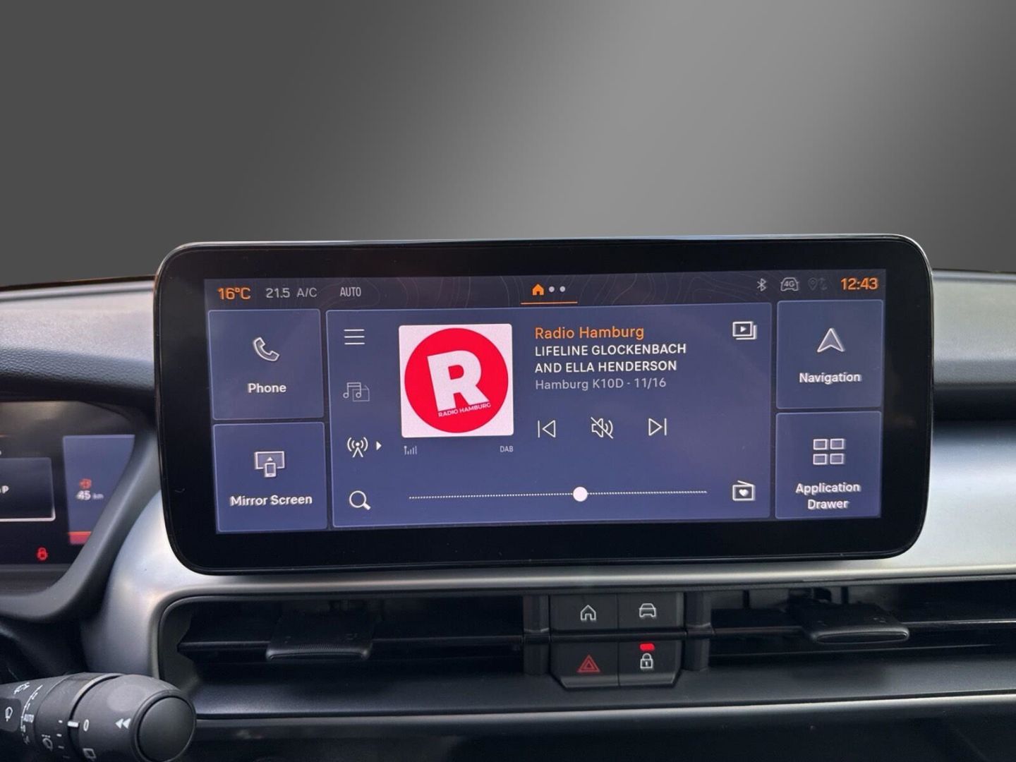 Fahrzeugabbildung Jeep Avenger Summit 1.2 MHEV -Leder-Panoramadach-MY25