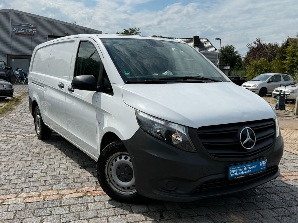 Image of Mercedes-Benz Vito