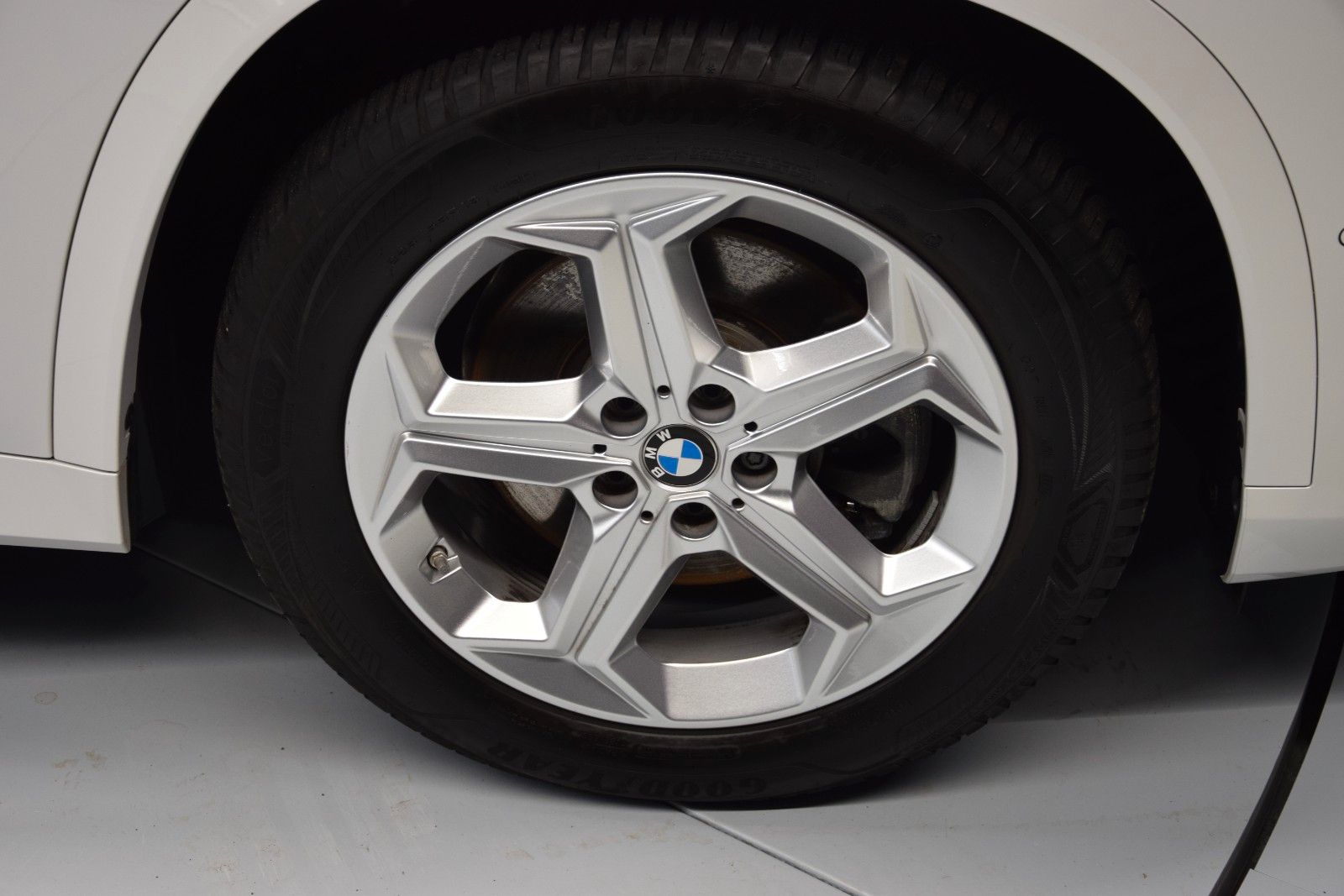 Fahrzeugabbildung BMW X1 20 i sDrive M Sport Leder Pano HuD h/k Memory
