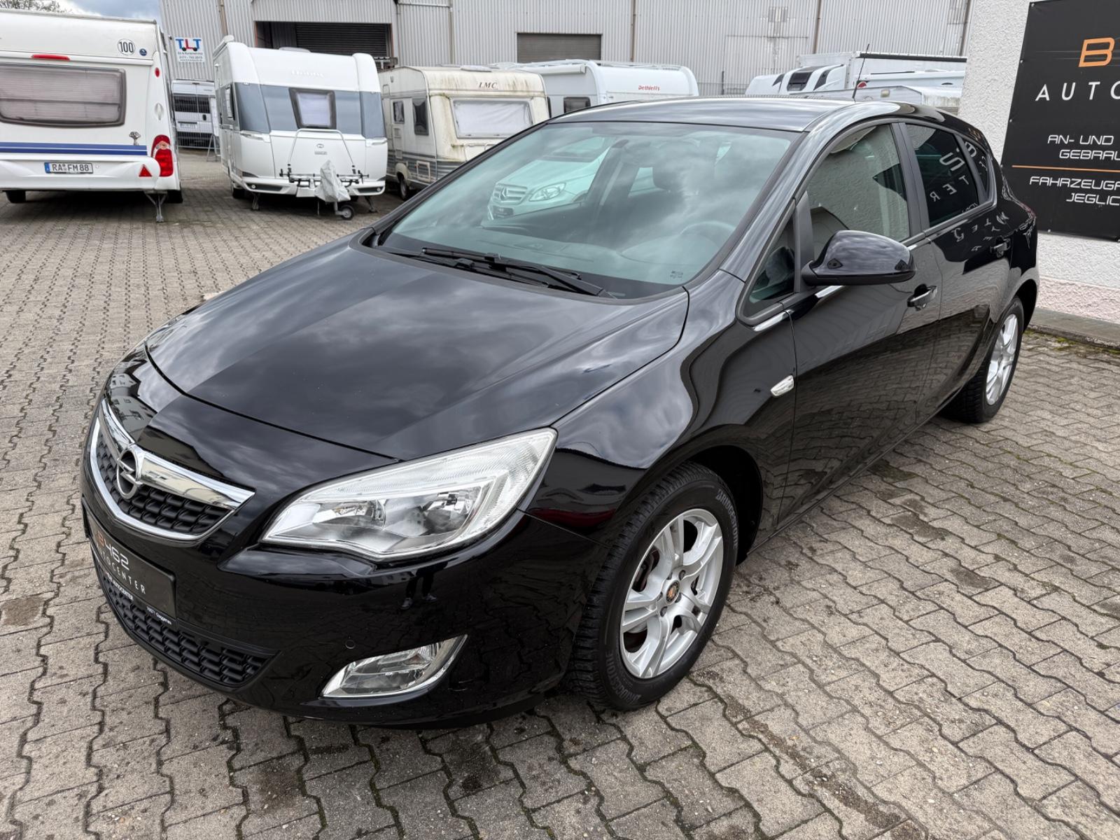 Opel Astra J Lim. 5-trg. Design Edition TÜV NEU ALU