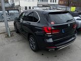 BMW X5 xDrive40d - TÜV Neu, Reifen Neu, HUD, Alarm - : Geländewagen, Reifen