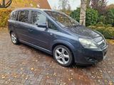 Opel Zafira 2.2 Sport - OPC Line - Tüv Neu - Opel Zafira Sport mit Benzin-Antrieb