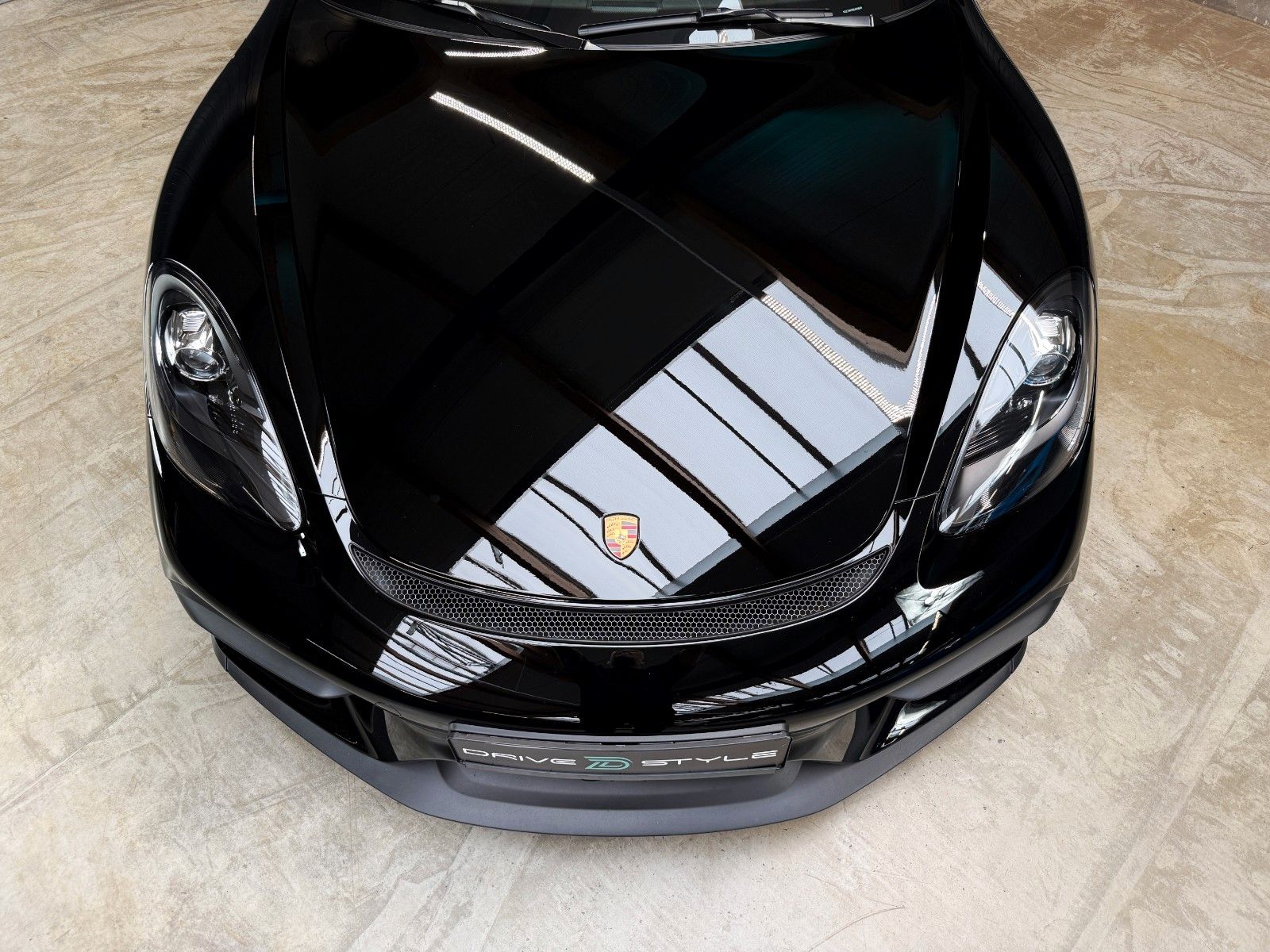 Fahrzeugabbildung Porsche Cayman 718 GT4 + SportCrono + Approved + Sofort