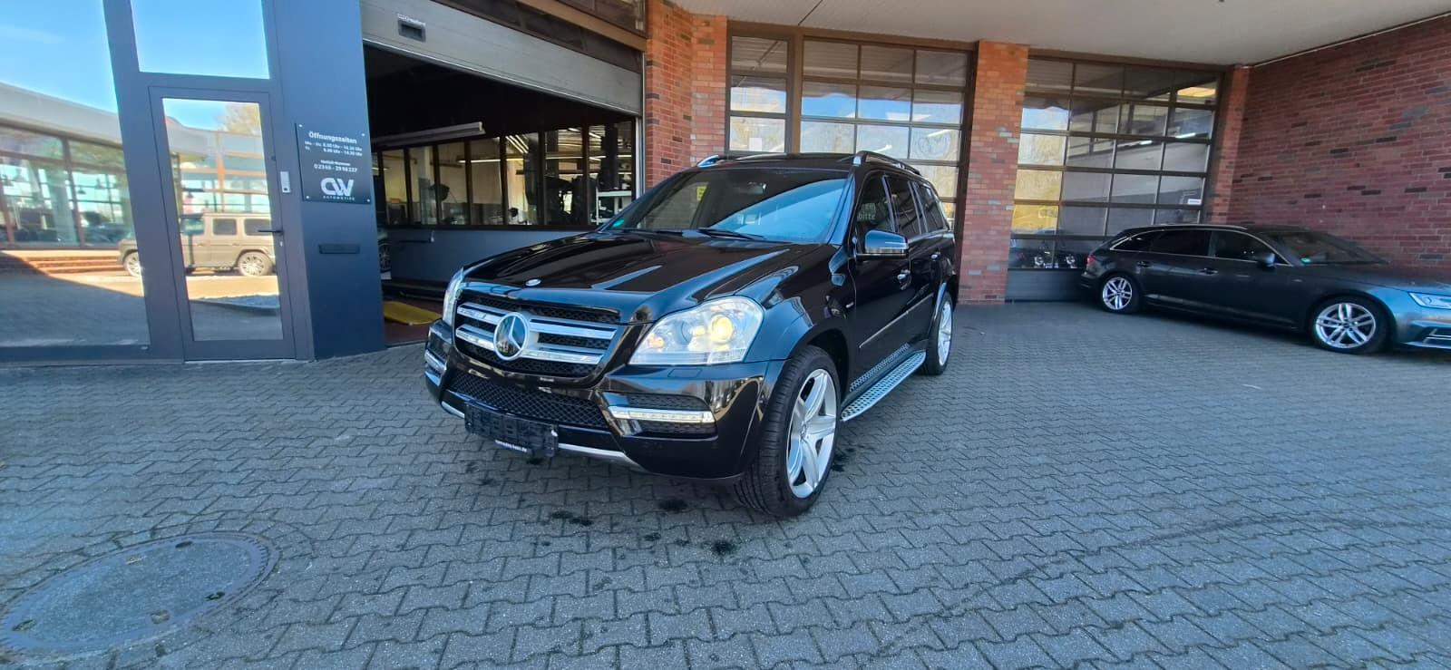 Mercedes-Benz GL 350CDI 1.HAND AMG AHK STANDHEIZUNG