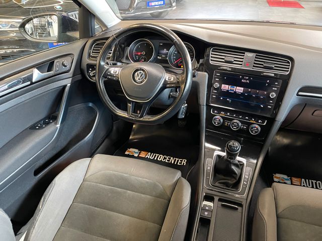 Volkswagen Golf VII Lim. Highline BMTStart-Stopp *AHK*LED*