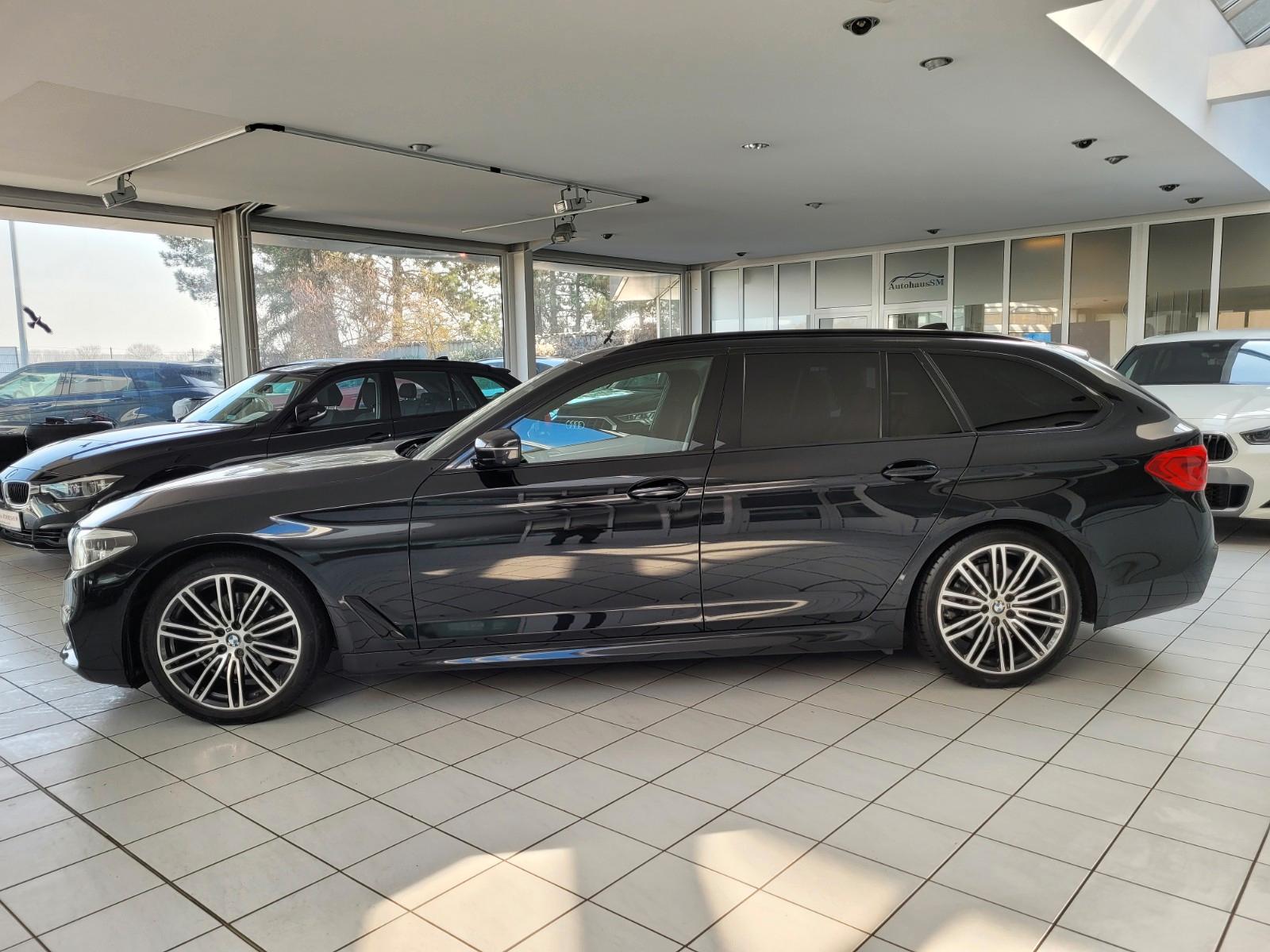 BMW 520d M Sport Aut/Leder/HuD/Pano/AHK/19"