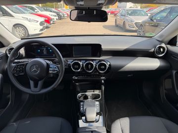 Mercedes CLA 200 - 9