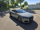 Audi TTS Coupe 2.0 TFSI S tronic quattro - - Audi TTS mit Benzin-Antrieb: Navigationssystem