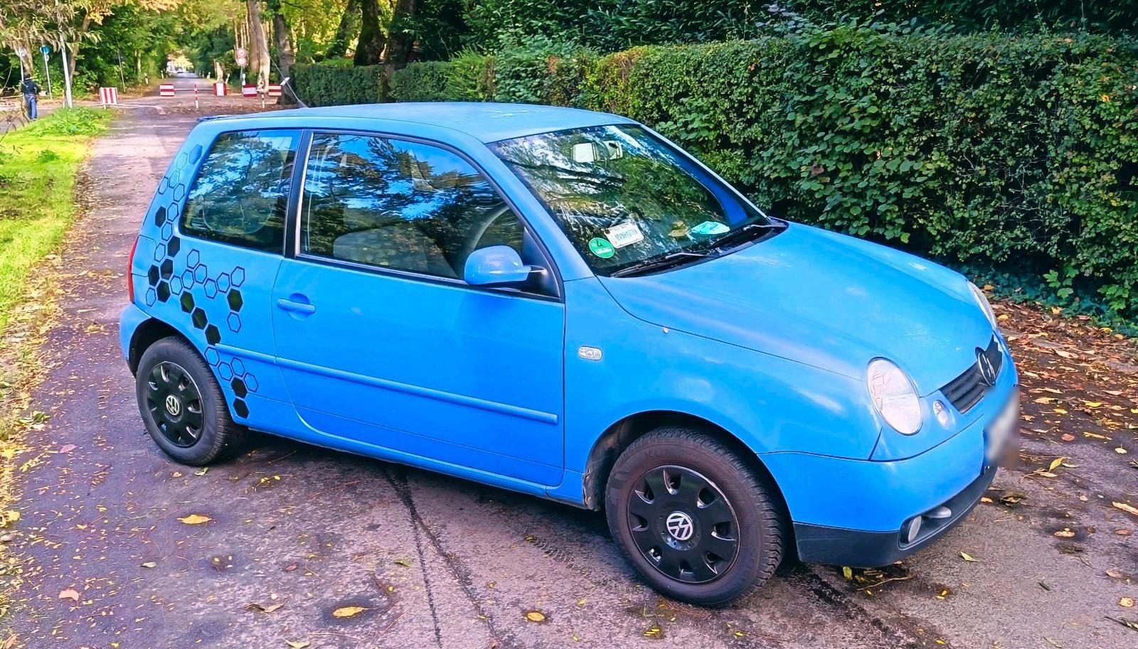 Volkswagen Lupo 2005 — interior