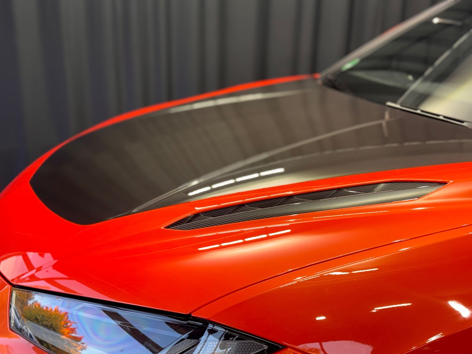 Fahrzeugabbildung Lamborghini Urus Performante|FULL-CARBON|AKRAPOVIC|MASSAGE|