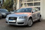 Audi A3 Sportback 1.6 ATTRACTION KLIMA 5 TÜRER 1.HAND - Audi A3: Türer 3