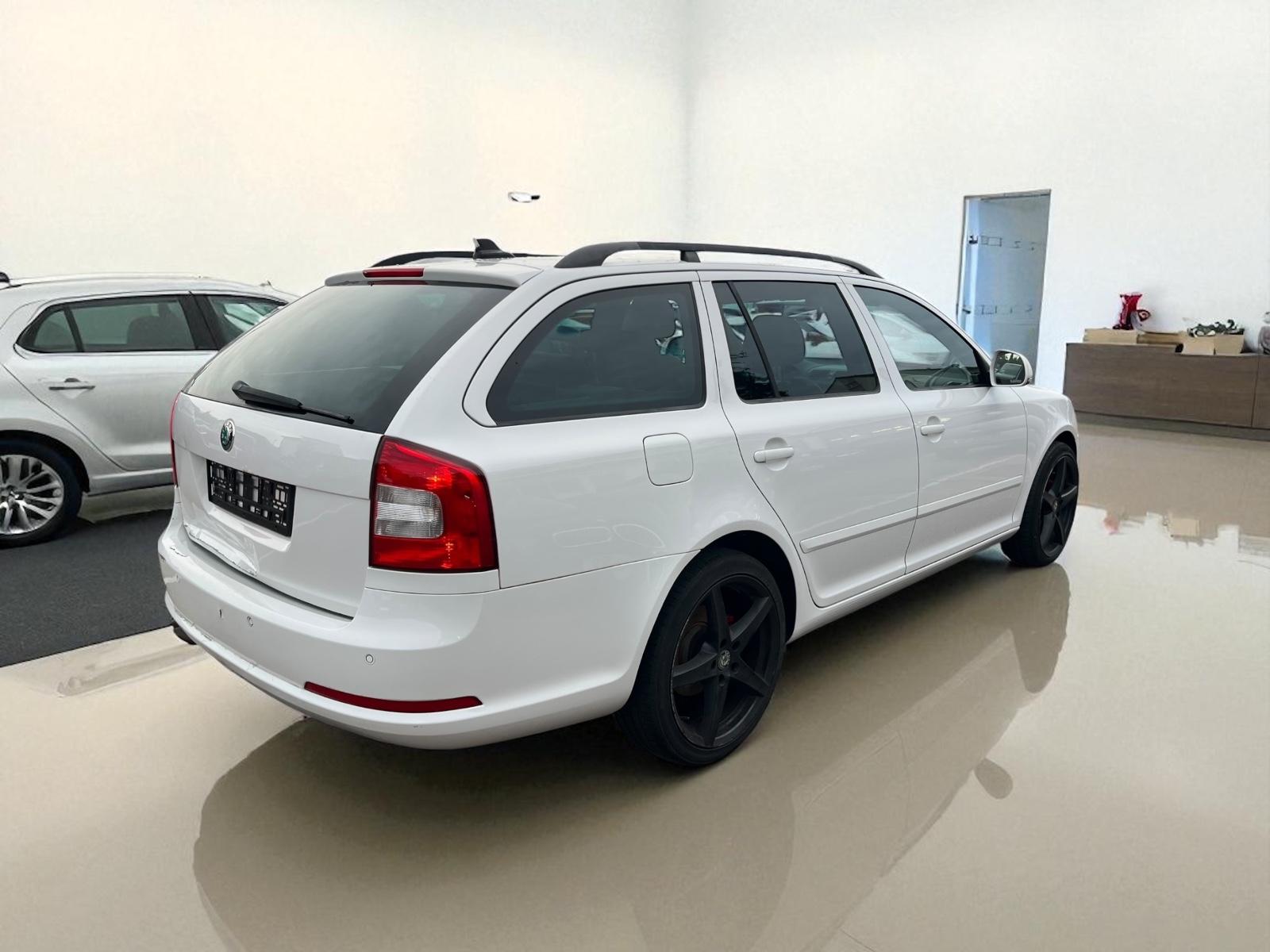 Skoda Octavia 2012 — engine 1.968 cm³, 170 HP (125kW)