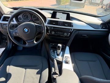 BMW 320 - 10