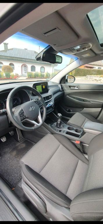 Image of Hyundai TUCSON
