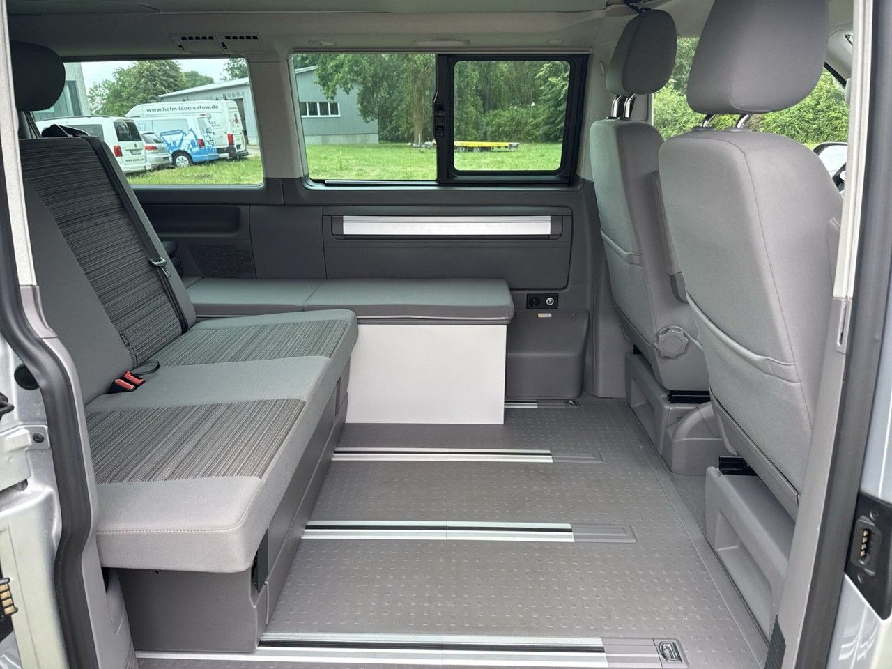 Volkswagen T6.1 California Beach Camper Edition Motor: 2,0  foto 12