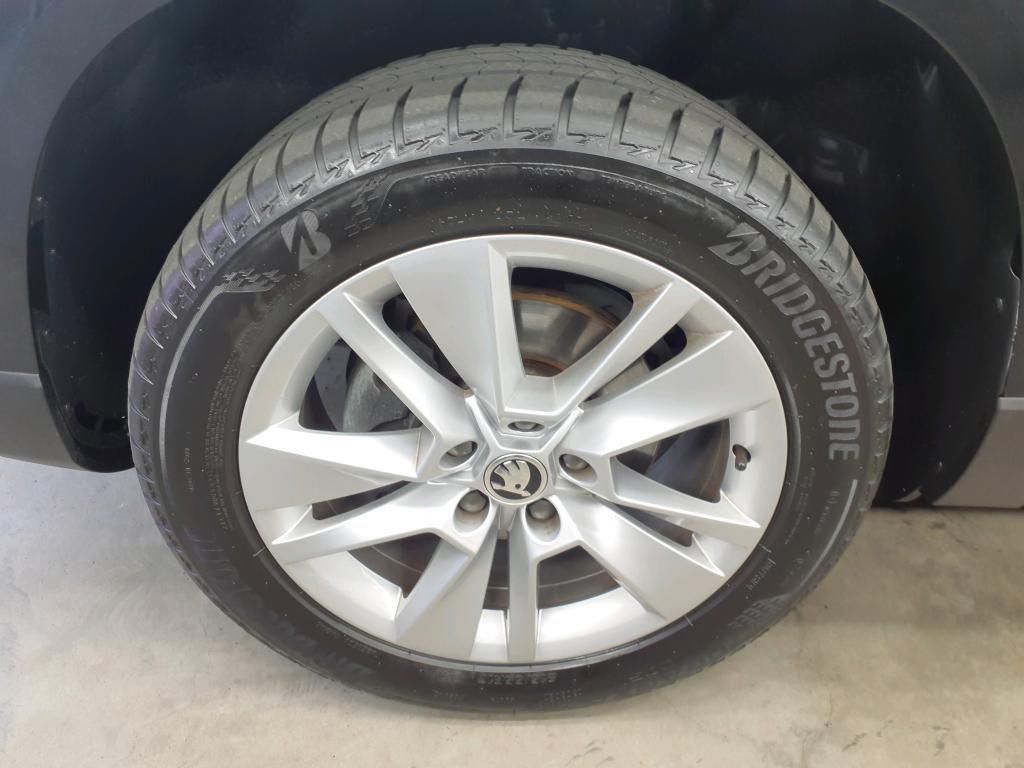 Skoda Karoq Ambition Drive 125 1.5 TSI 110kW AHK*RFK