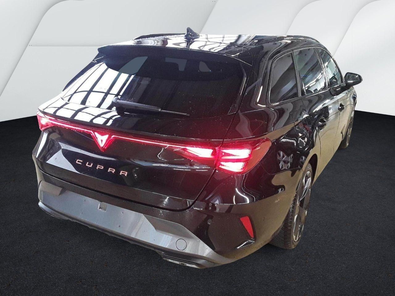 Cupra Leon ST 2.0 TDI DSG AHK+NAVI+GJR+ELKT.HECKKLAPPE imagem 3