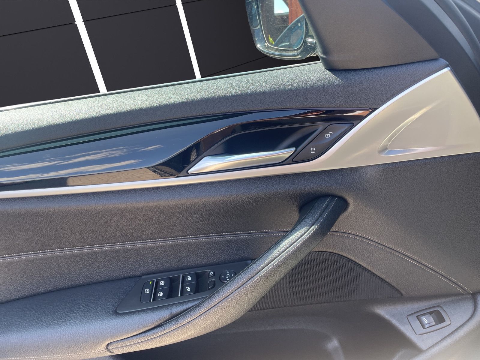 Fahrzeugabbildung BMW 520d Touring xDrive/Sport Line/ACC/Ambiente/AHK