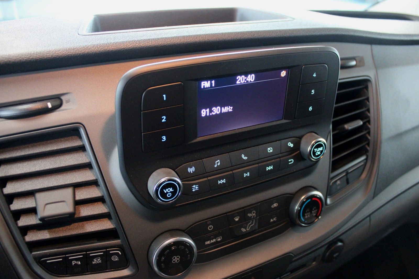 Fahrzeugabbildung Bürstner Ford L2 COPA STANDHEIZUNG MARKISE WC