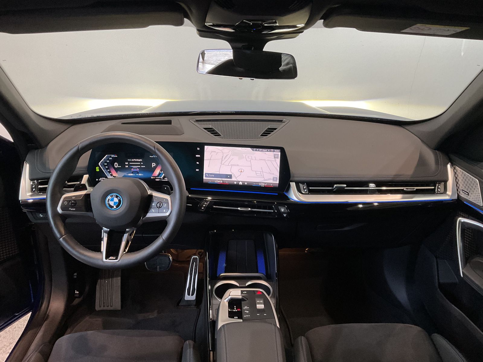 BMW X1 xDrive25e Glasdach Aktivsitz Head-Up foto 3