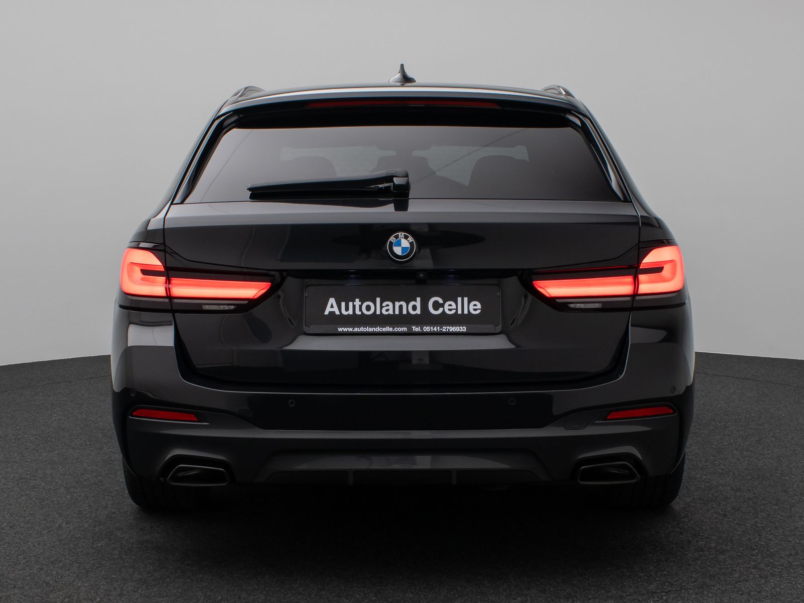 Fahrzeugabbildung BMW 530d M Sport 360° HUD DAB H/K Komfortsitze ACC