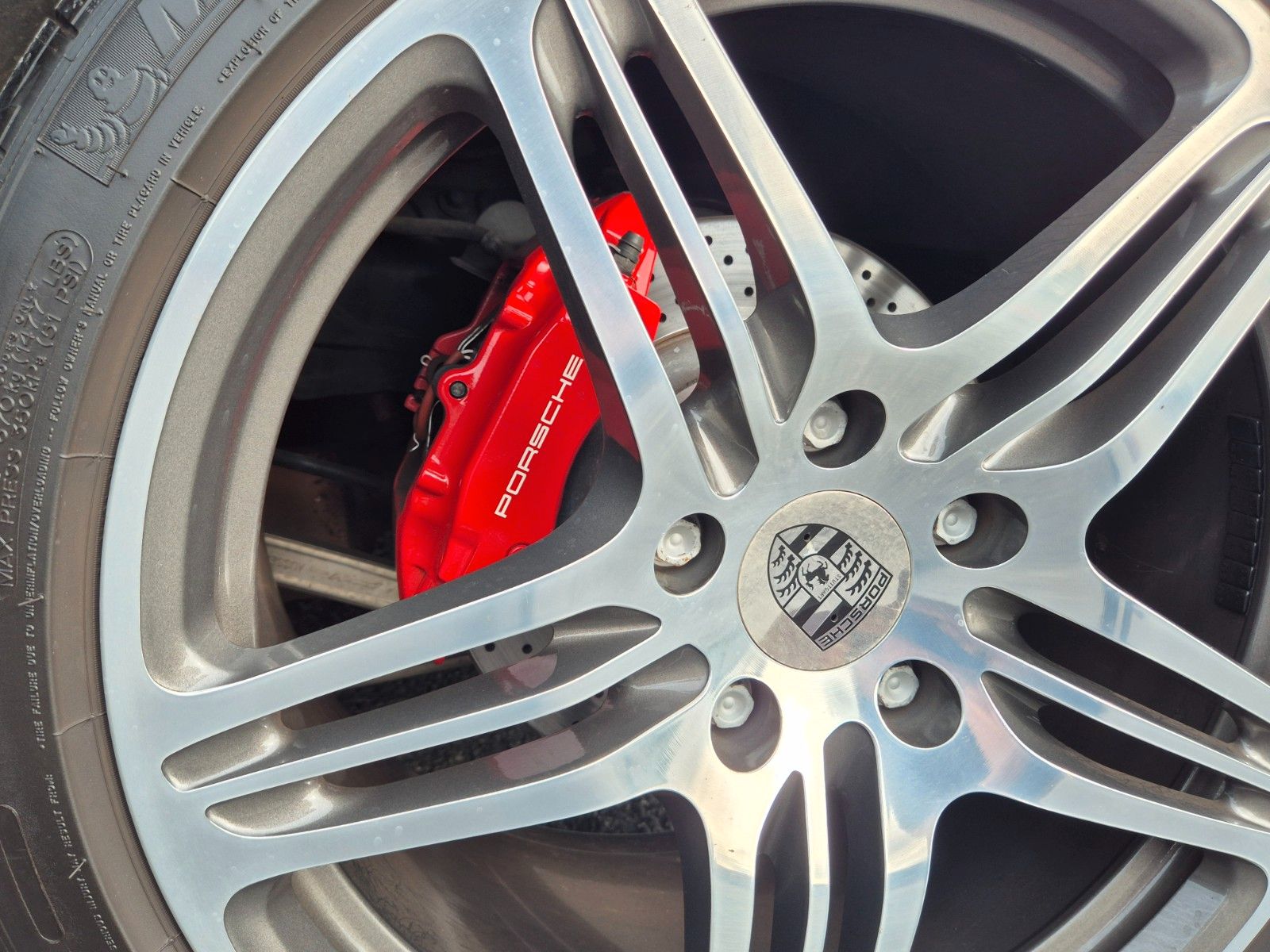 Fahrzeugabbildung Porsche Cayman Porsche Design Edition 1/One of 777