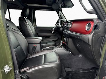 Jeep Wrangler - 12