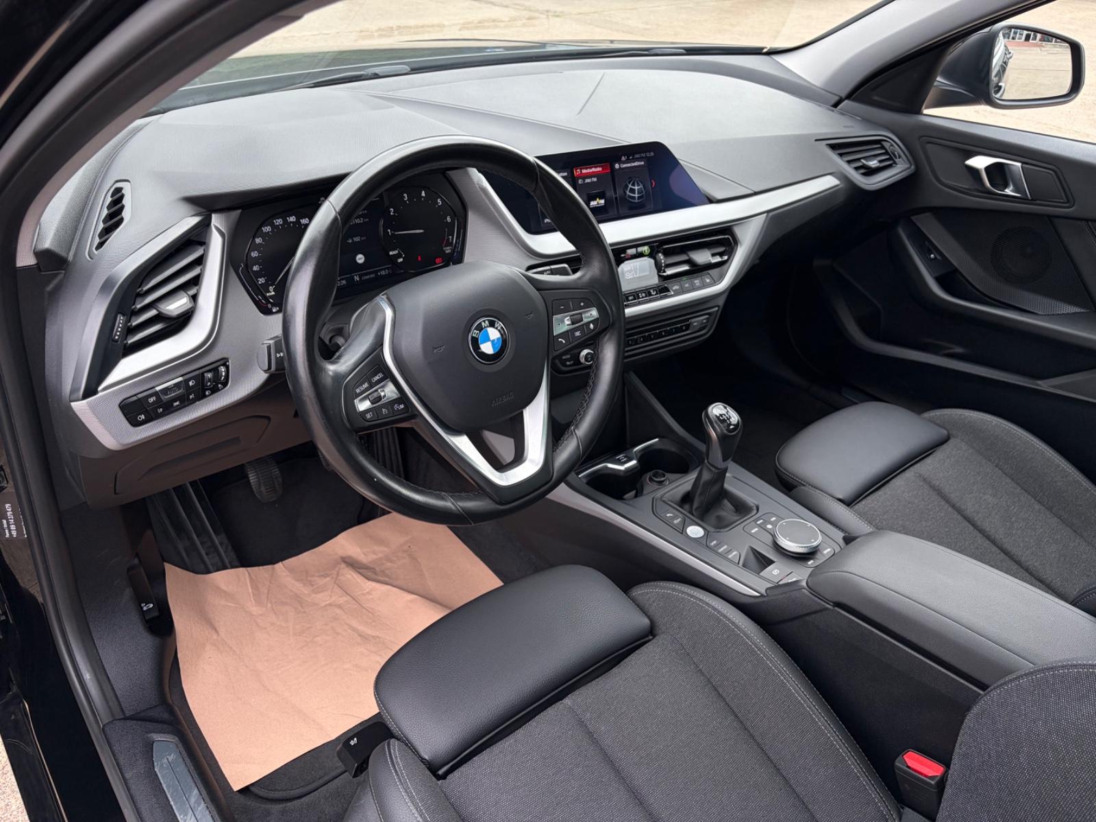 BMW 118 I Advantage AHK | LED | PANO | DAB