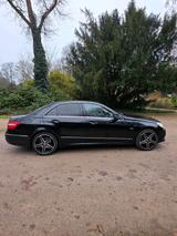 Mercedes-Benz Mercedes E350 CGI  tausch / verkauf - Mercedes-Benz E 350 in Essen