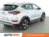 Hyundai Tucson 1.6 TGDI Premium 4WD Aut*NAVI*TEMPO*CAM* - silberne Hyundai TUCSON