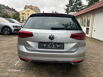 Volkswagen Passat Variant - 8