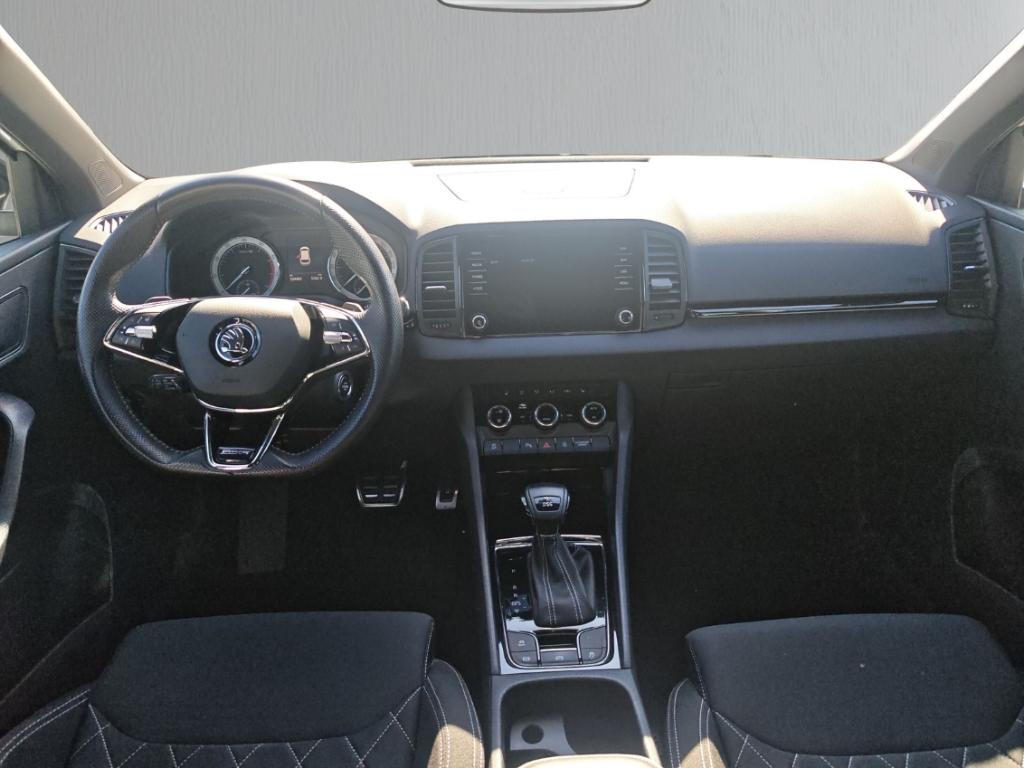 Skoda Karoq 1.5 TSI DSG Sportline AHK Navi elHeck RKam