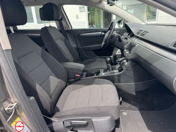 Volkswagen Passat Variant - 8