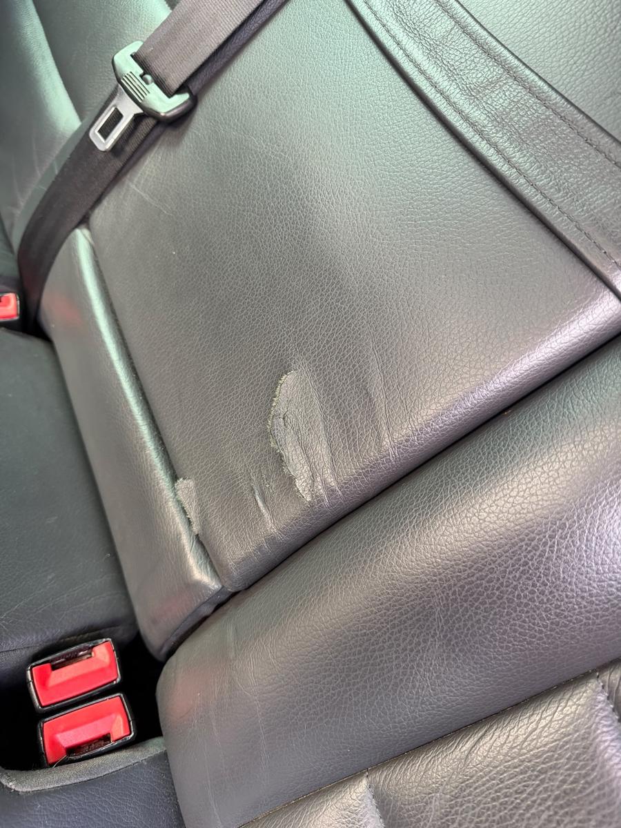 Volkswagen Touareg 2008 — photo 11