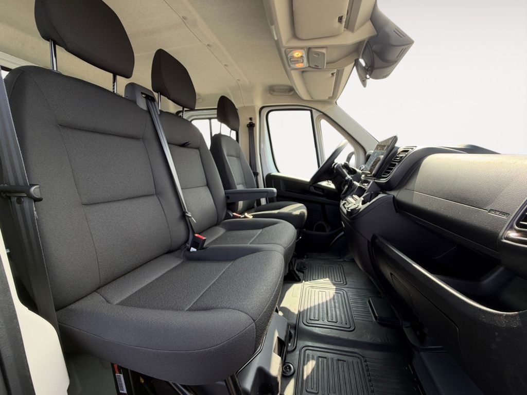 Fahrzeugabbildung Toyota Proace Max 2.2-l-D 35 L3H1 Heavy Work
