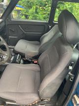 Lada Niva 1.7i 4x4 - - Lada Niva aus 2011
