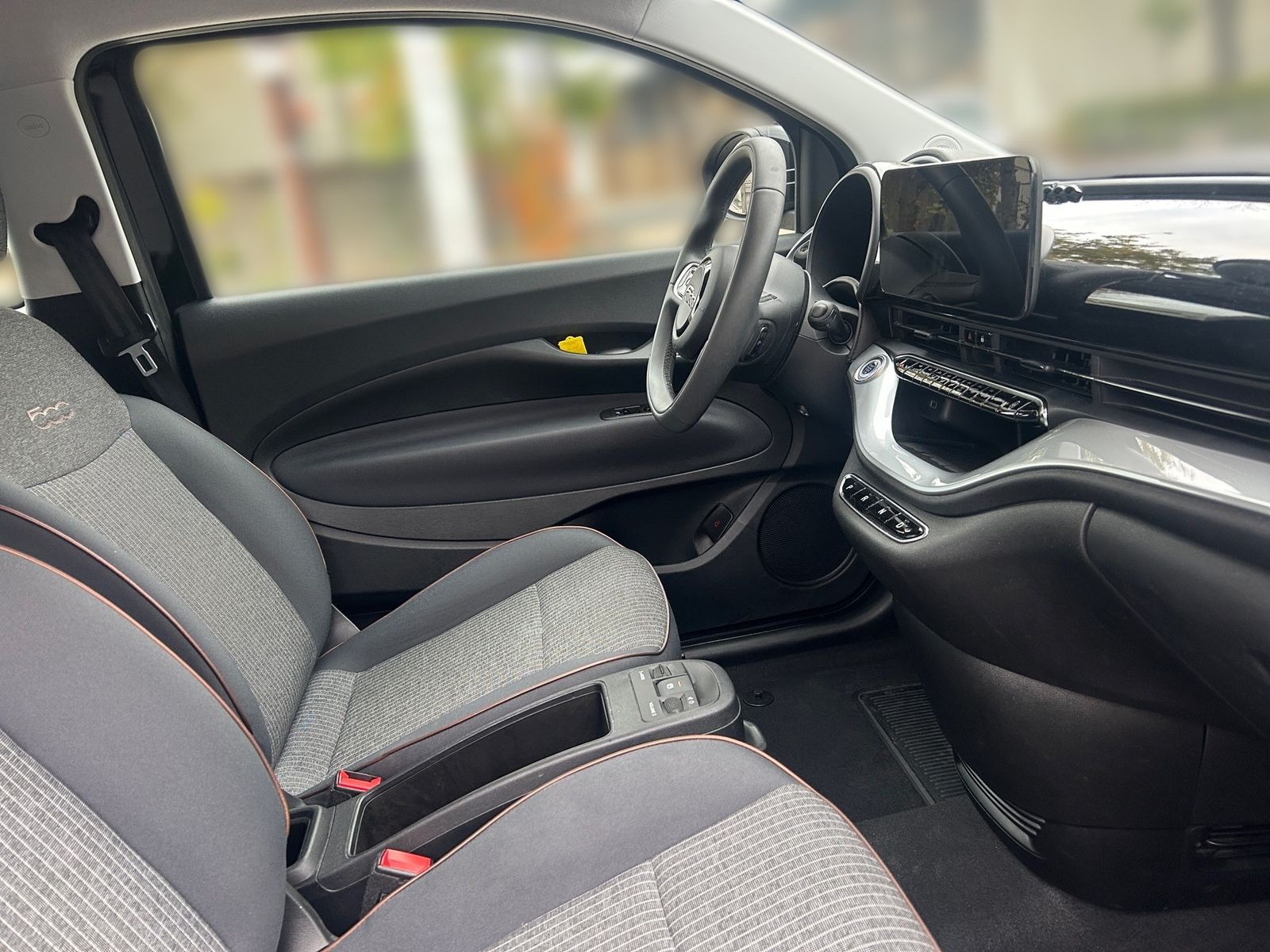 Fiat 500e Cabrio|42 kWh Icon|DAB|Carplay imagem 3