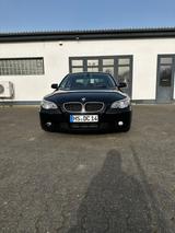 BMW 530d in gutem Zustand Bremsen Neu - BMW 530 aus 2004: 530d