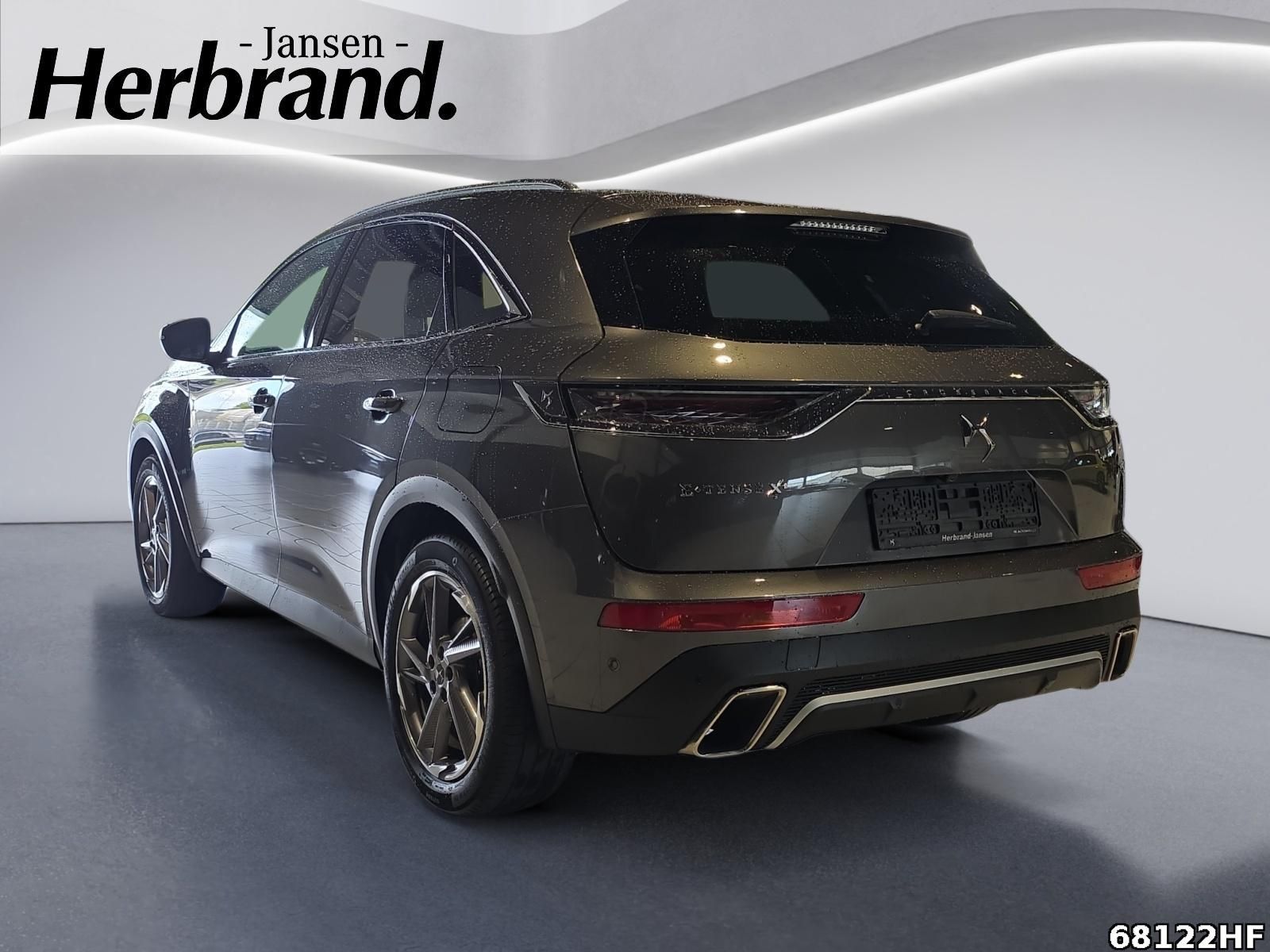 Fahrzeugabbildung DS Automobiles DS7 Crossback E-Tense 300 Rivoli +FOCAL+LED+
