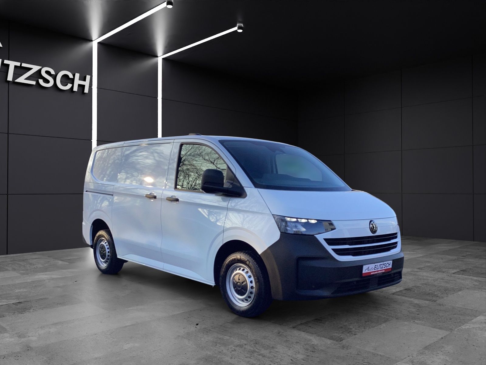 Fahrzeugabbildung Volkswagen T7 Transporter TDI Kasten AHK LaneAssist RearVie