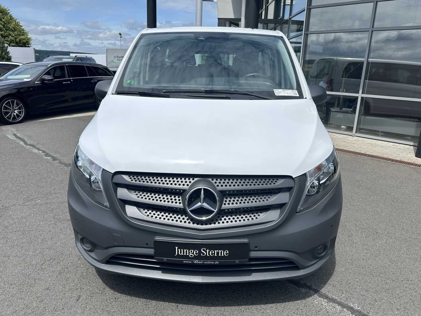 Fahrzeugabbildung Mercedes-Benz Vito 114 CDI Tourer 9G Klima Audio40 Extralang