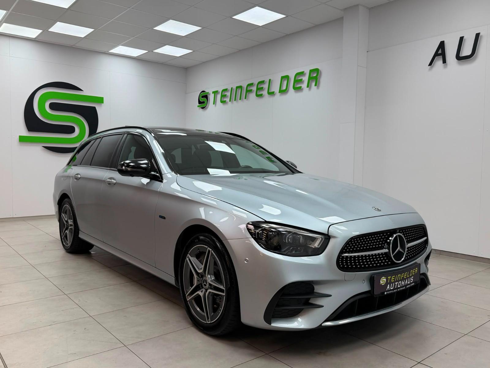 Mercedes-Benz E 300 de AMG / PANORAMA / BURMESTER / 360°