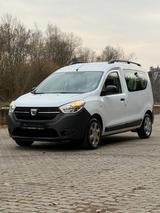 Dacia Dokker Ambiance AHK/ KLIMA/ 8Fach Bereift - Dacia Dokker Ambiance mit Benzin-Antrieb