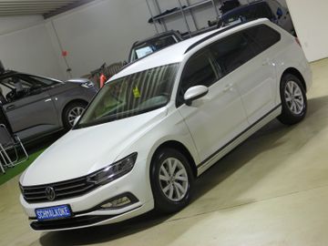 Volkswagen Passat Variant - 2