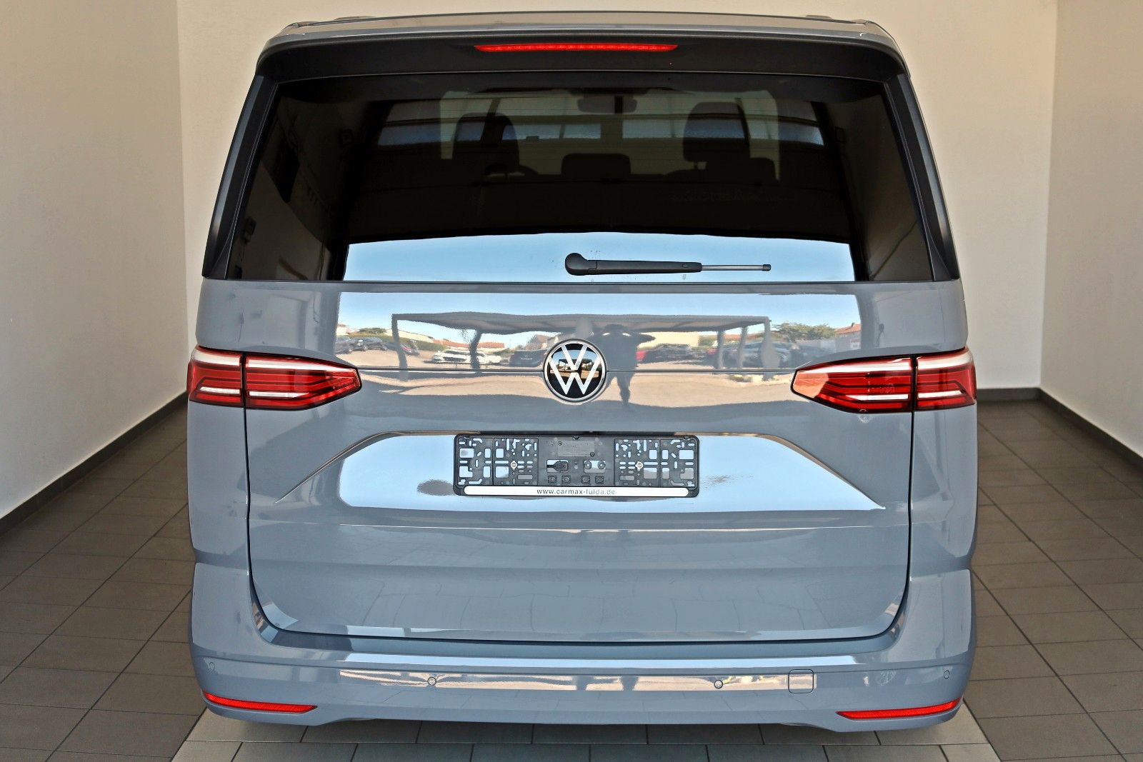 Fahrzeugabbildung Volkswagen T7 Multivan lang Space- Camper/Lounge/Slide,WR