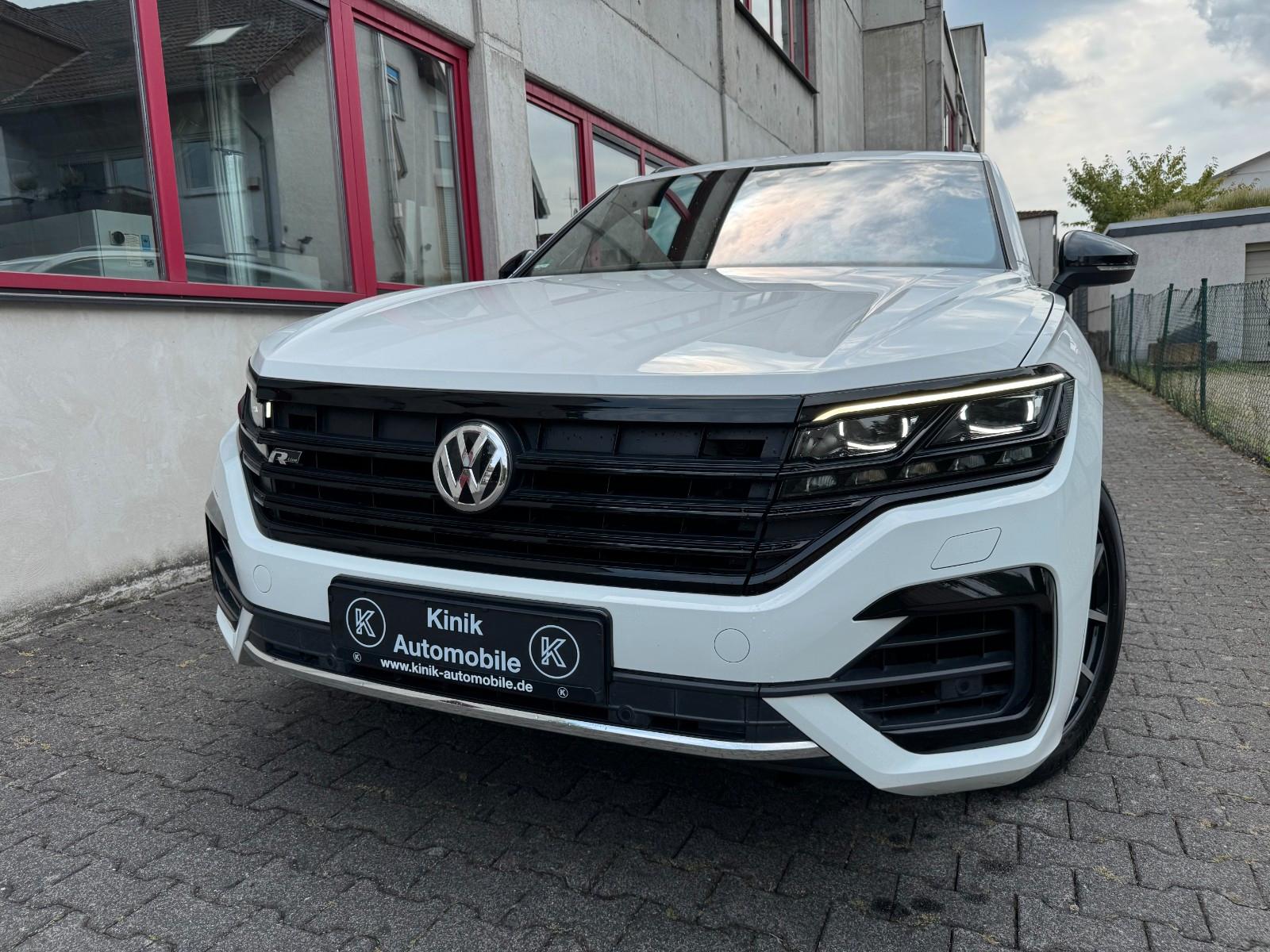 Volkswagen Touareg R-Line 4Motion Black Style