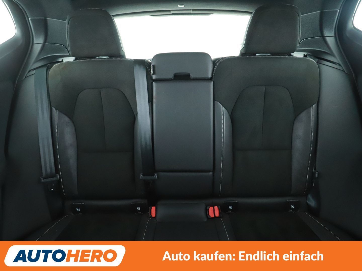 Volvo XC40 1.5 R-Design 2WD Aut NAVI LED TEMPO CAM PDC foto 16