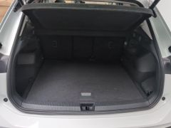 VW Tiguan 1.5 eTSI Life Pano LenkradHeiz. ACC HuD