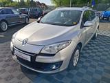 Renault Megane III Grandtour Expression - Renault Megane Expression mit Benzin-Antrieb